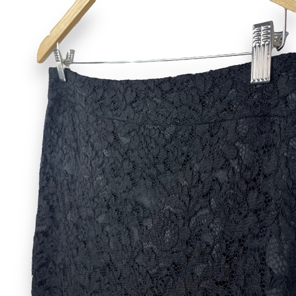 Covington Lace Pencil Skirt - Picture 8 of 10